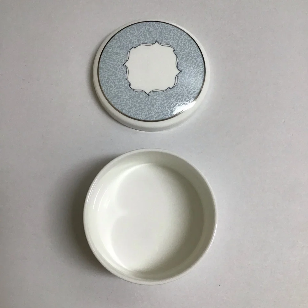 Wedgwood Porcelain Powder Box VENICE Trinket Jewelry Signed Vanity Boudoir Round
